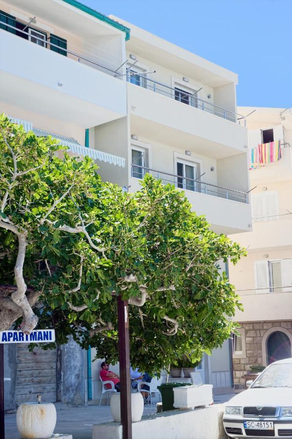 Apartman More&Maslina ドラスニセ エクステリア 写真